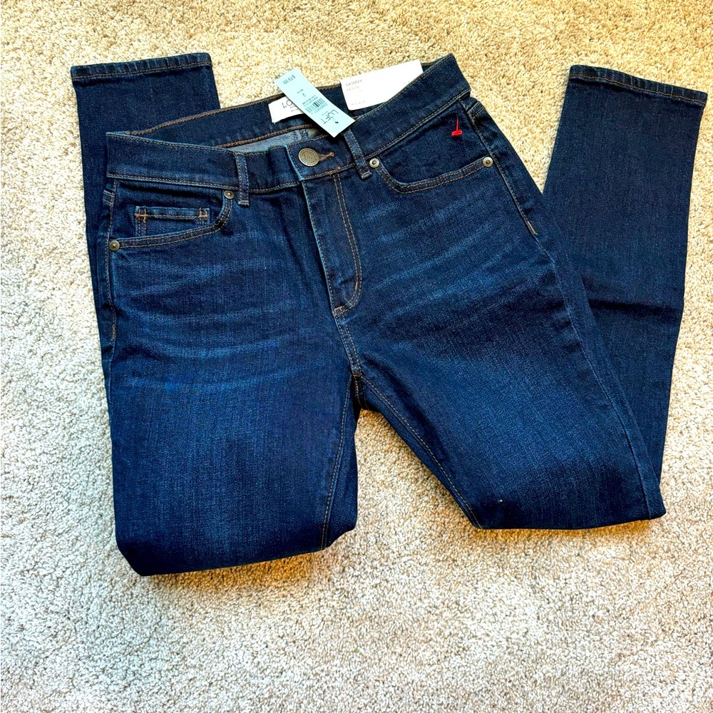 NWT Loft Skinny Jeans Petite Mid-Rise
Dark Wash Split Ankle Cut-O…
